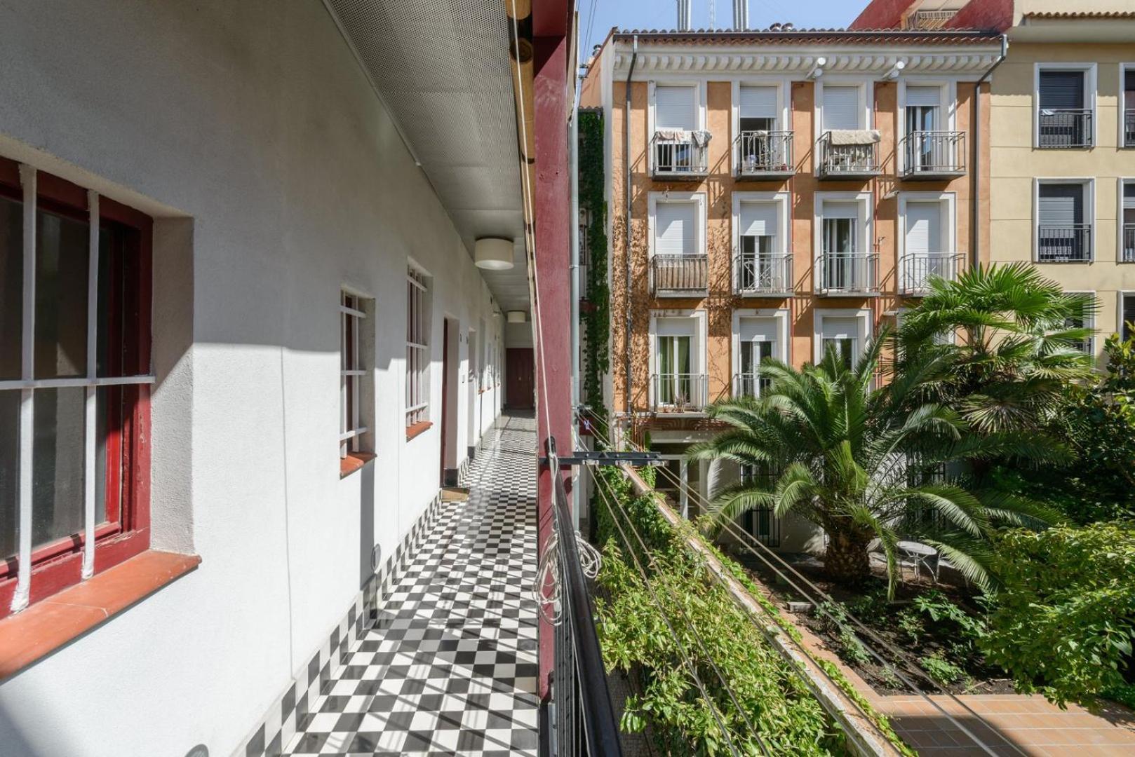 Guestready - Serene Madrid Escape ภายนอก รูปภาพ