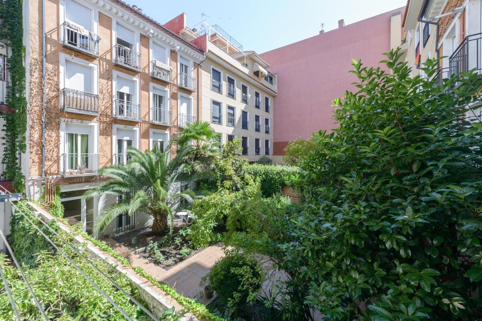 Guestready - Serene Madrid Escape ภายนอก รูปภาพ